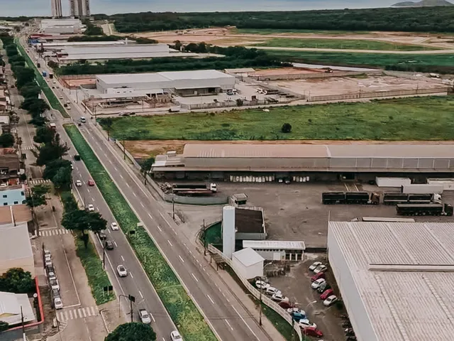 Imagem 6: Galpão em Condomínio
