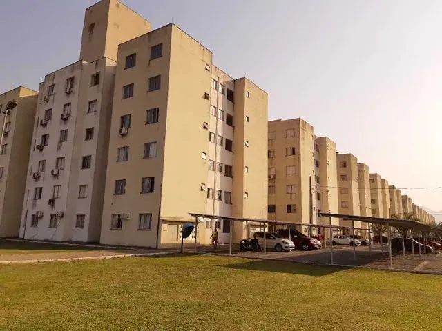 Imagem: O apartamento possui 2 Dormitórios, 1 Banheiro, 1 Vaga na