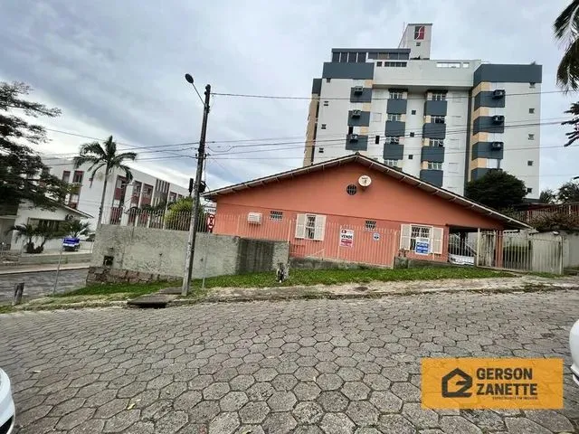 Imagem 1: Casa À Venda no Bairro Centro - Criciúma/Sc