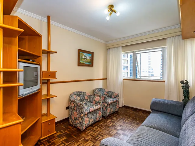 Imagem 4: Apartamento mobiliado para Locação no Centro Cívico de Curitiba-PR: 2 Quartos, 2