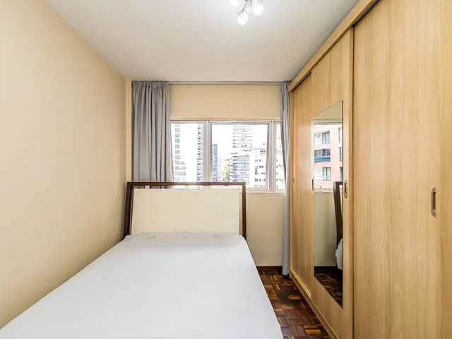 Imagem 15: Apartamento mobiliado para Locação no Centro Cívico de Curitiba-PR: 2 Quartos, 2