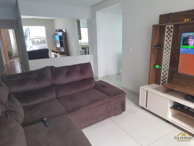 Imagem: Casa a Venda com 02 Quartos/Suíte - Vila