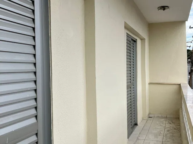 Imagem: A loja possui 2 Dormitórios, 1 Banheiro, 250m² de Área e