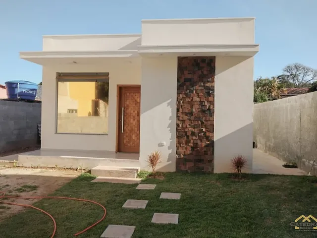 Imagem: Casa Térrea a Venda com 03 Quartos - Bairro