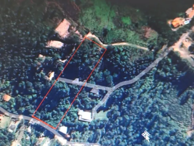 Imagem: A fazenda possui 1 Dormitório, 1 Banheiro, 11.000m² de