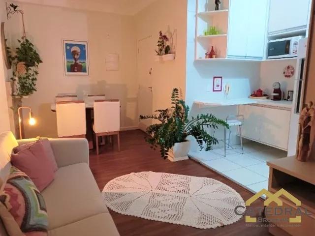 Imagem: Apartamento com 2 Dormitórios À Venda