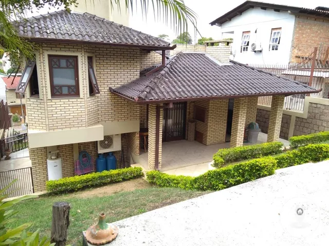 Imagem 6: Dom Feliciano - Casa 3 Dormitórios e Piscina no Centro de Viamão/RS. Bairro Dom