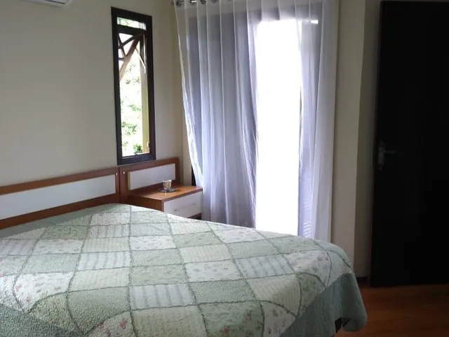 Imagem 2: Dom Feliciano - Casa 3 Dormitórios e Piscina no Centro de Viamão/RS. Bairro Dom