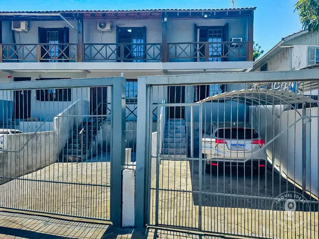 Imagem 4: Sobrado Excelente - Amplo Pátio Frente e Fundos - Centro de Viamão