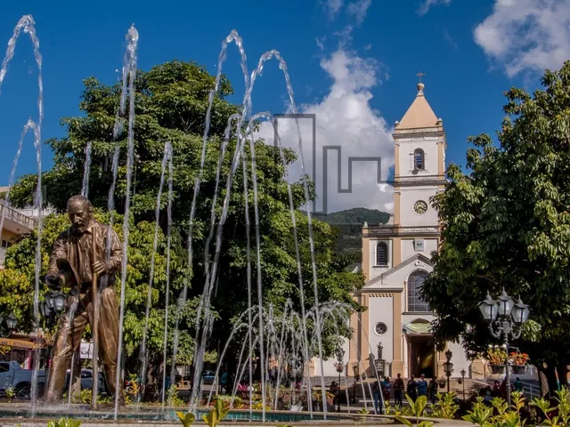 Imagem 10: Aluguel de Excelente Galpão Comercial em Extrema-MG com 40.050,00 m2