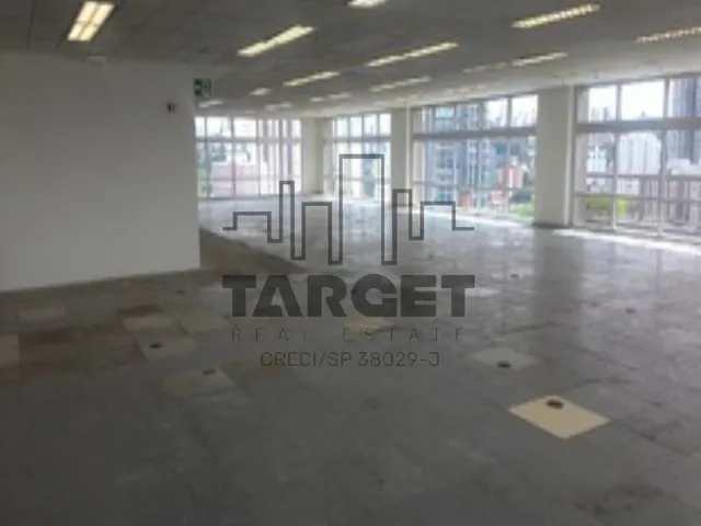 Imagem 12: Excelente Conjunto Comercial para sua Empresa. 1.300 m² na Chácara Santo Antônio!
