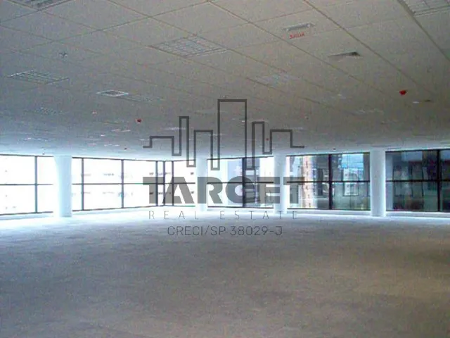 Imagem 5: Excelente Conjunto Comercial para sua Empresa. 1.300 m² na Chácara Santo Antônio!