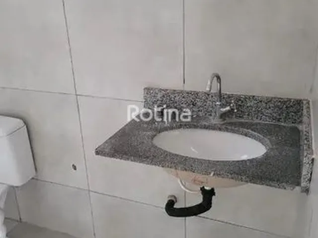 Imagem 15: Casa À Venda, 3 Quartos, 2 Vagas, Conjunto Alvorada - Uberlândia/Mg - R$ 220.000,00
