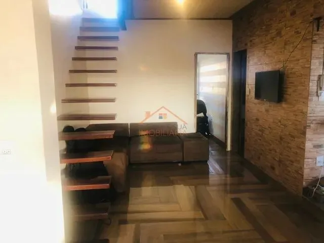 Imagem: Casa 2 Quartos, Sendo 1 com Suíte e Closet