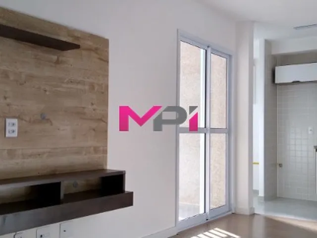 Imagem: O apartamento possui 2 Dormitórios, 1 Banheiro, 1 Vaga na