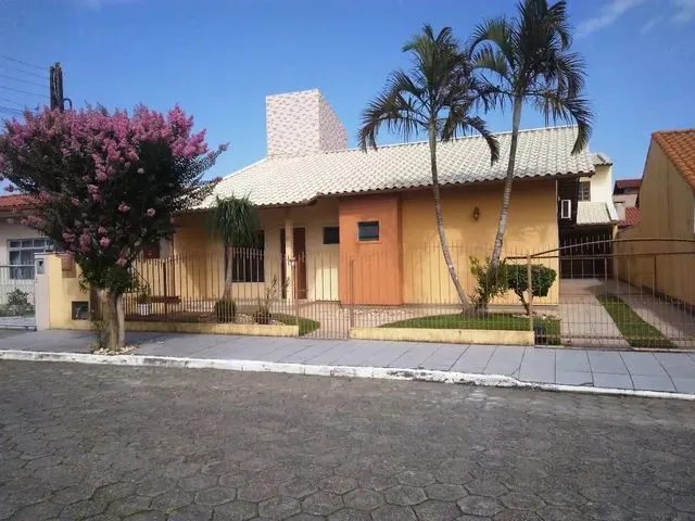 Imagem 3: Aluguel Casa com 3 dormitórios