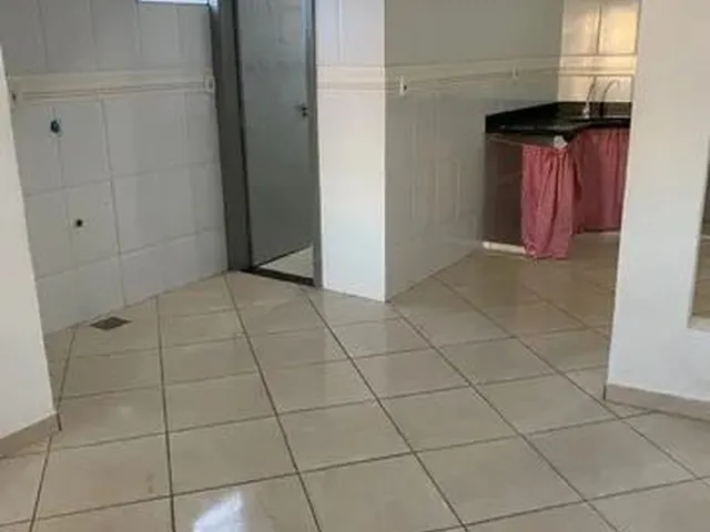 Imagem: Alugo Kitnet para Até 2 Pessoas ( Rosa