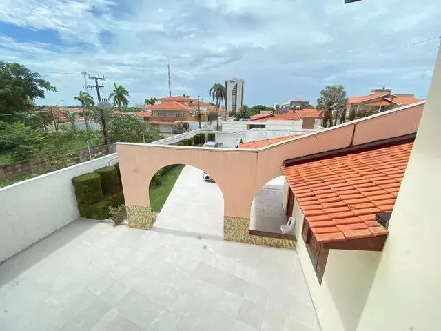 Imagem 11: Casa Solta no Calhau com 5 Suítes // Projetada // 276M