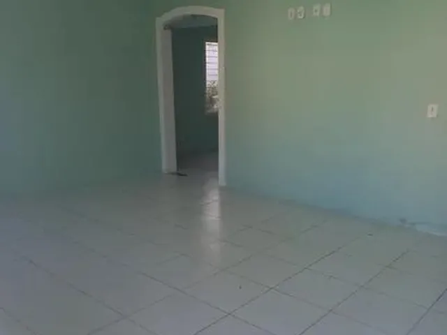 Imagem 2: Samara - Aluga Casa Comercial Ótima Localização Bairro de Fatima