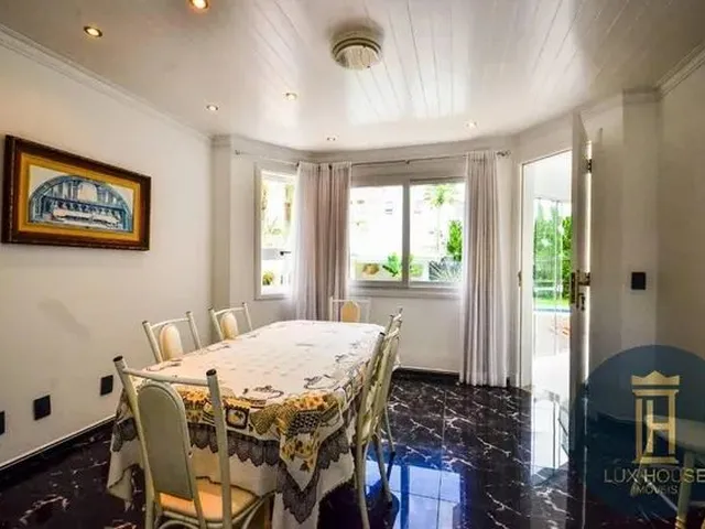 Imagem 7: Casa para Temporada em Florianópolis, Jurerê Internacional, 4 Dormitórios, 4 Suítes