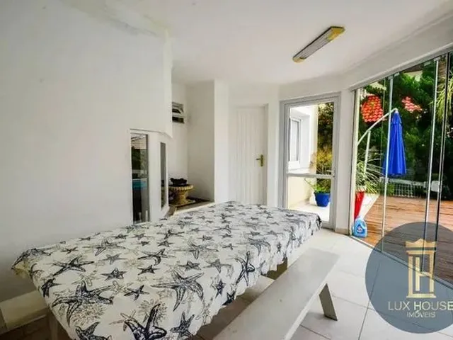 Imagem 11: Casa para Temporada em Florianópolis, Jurerê Internacional, 4 Dormitórios, 4 Suítes