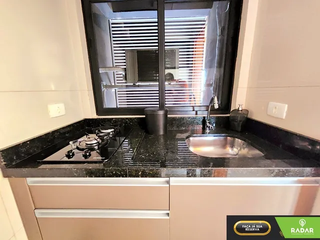 Imagem 4: Apartamento bem mobiliado e com ar condicionado. Edifício Black Diamond