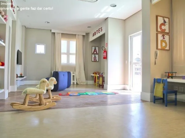 Imagem 7: HUB - Studio MOBILIADO andar alto
