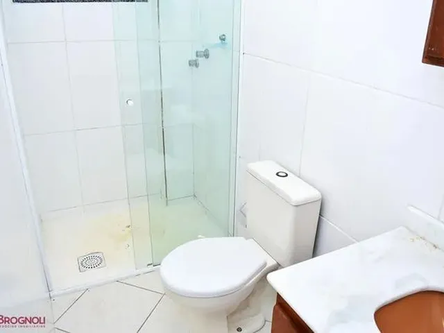 Imagem 13: Apartamento de 2 Quartos para Alugar no Bairro Pantanal