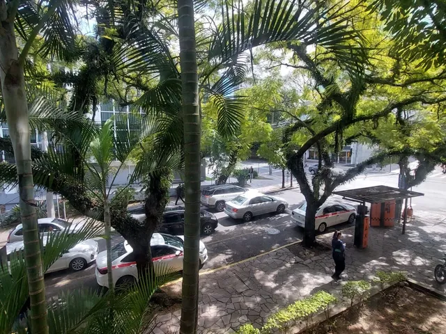 Imagem 6: Sala Comercial REFORMADA com 42 m² de área no Bairro Rio Branco Moinhos
