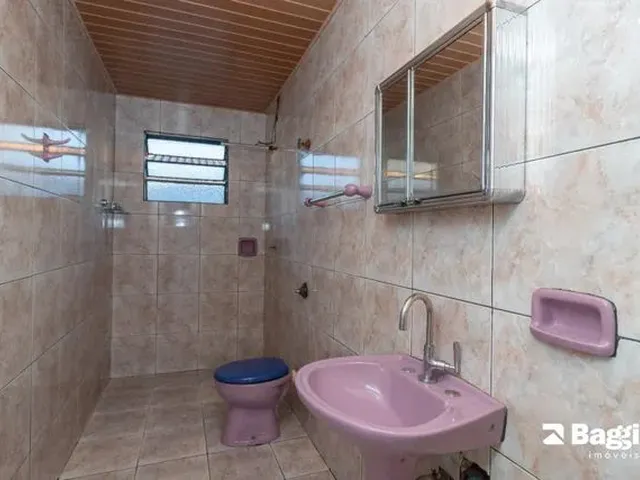 Imagem 3: Casa de 3 Quartos para Alugar no Bairro Orleans