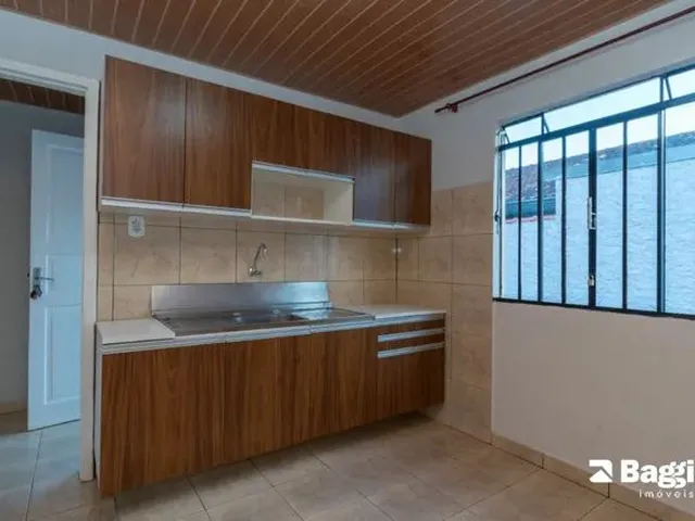 Imagem 15: Casa de 3 Quartos para Alugar no Bairro Orleans