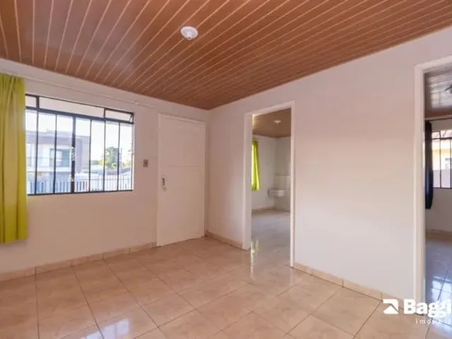 Imagem 11: Casa de 3 Quartos para Alugar no Bairro Orleans