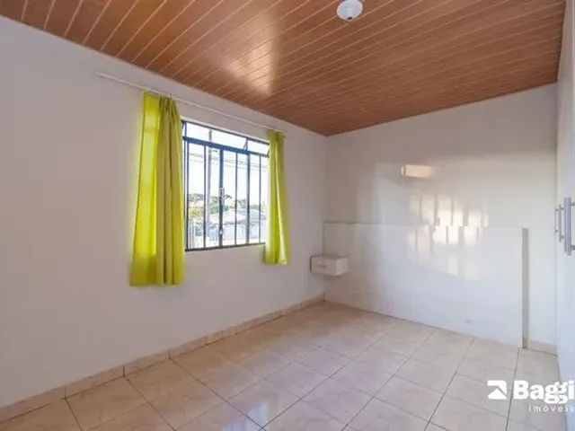 Imagem 12: Casa de 3 Quartos para Alugar no Bairro Orleans