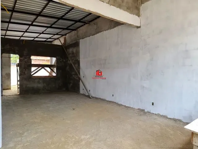 Imagem 8: Casa Térrea com 3 Quartos Sendo 1 Suíte no Bairro da Ponta Negra.agende Sua Visita