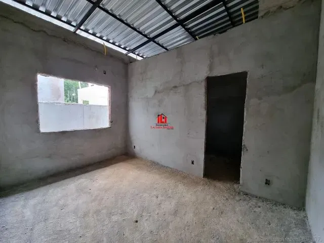 Imagem 9: Casa Térrea com 3 Quartos Sendo 1 Suíte no Bairro da Ponta Negra.agende Sua Visita
