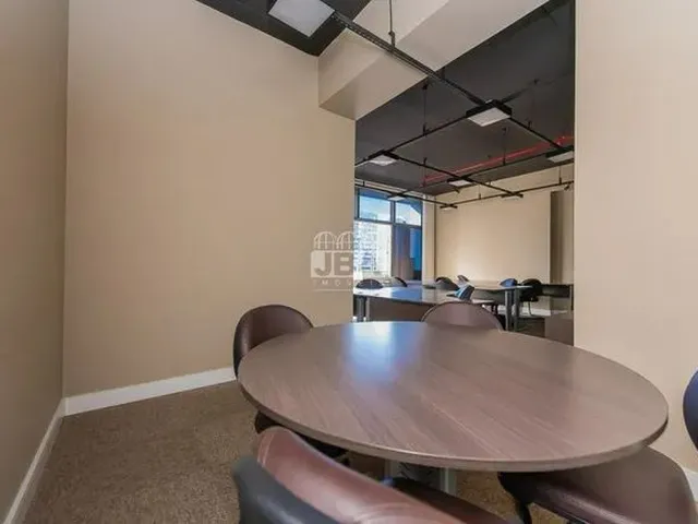 Imagem 11: Curitiba - Conjunto Comercial/Sala - Centro