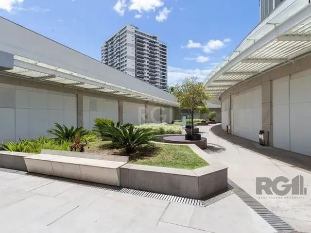 Imagem 3: Loja para Locação/Aluguel - 62.35M², 0 Dormitórios, Petrópolis