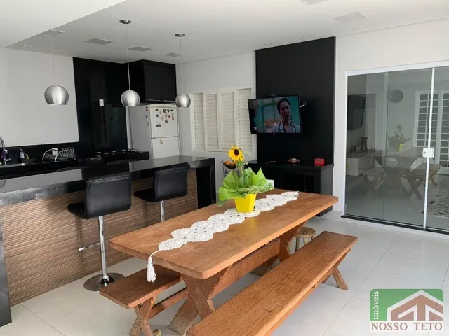 Imagem: Casa À Venda Vila Menuzzo