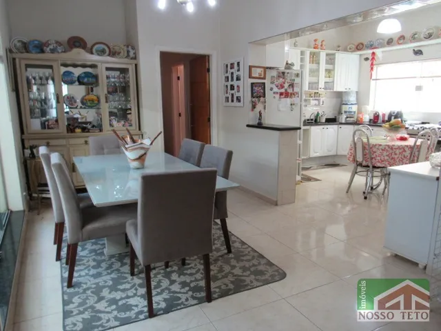 Imagem: CASA À VENDA PARQUE FRANCESCHINI