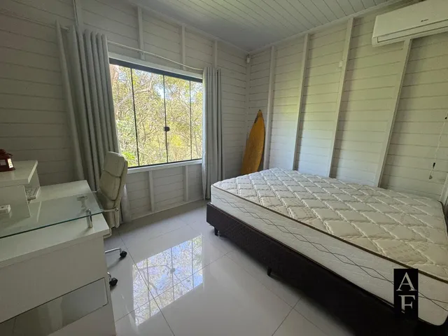 Imagem 11: Casa com astral de sítio em Garopaba SC
