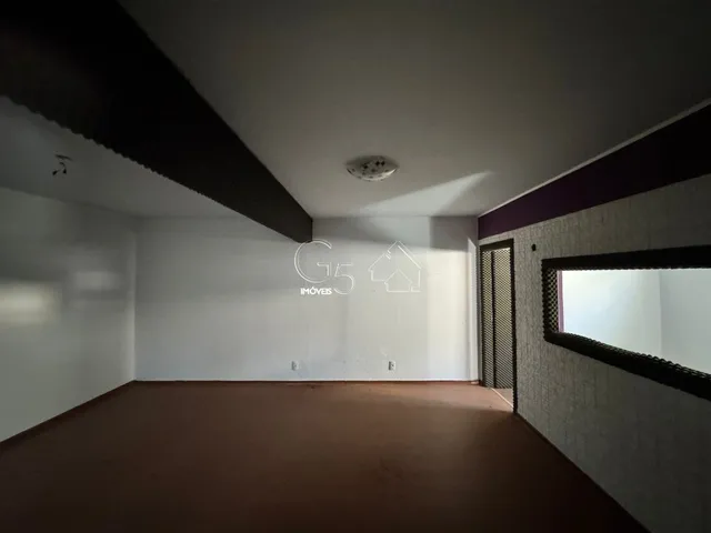 Imagem 2: Prédio Comercial à Venda em Jundiaí-SP, Centro: 3 salas, 2 banheiros, 715m² de área!