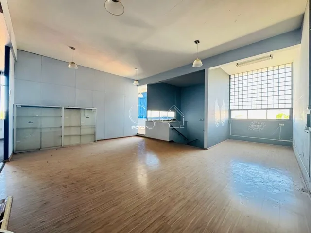 Imagem 13: Prédio Comercial à Venda em Jundiaí-SP, Centro: 3 salas, 2 banheiros, 715m² de área!