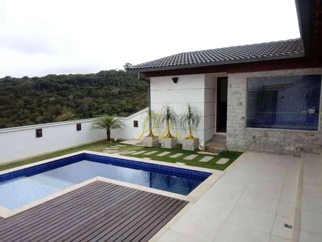 Imagem: Casa com 4 Dormitórios À Venda, 420 M²