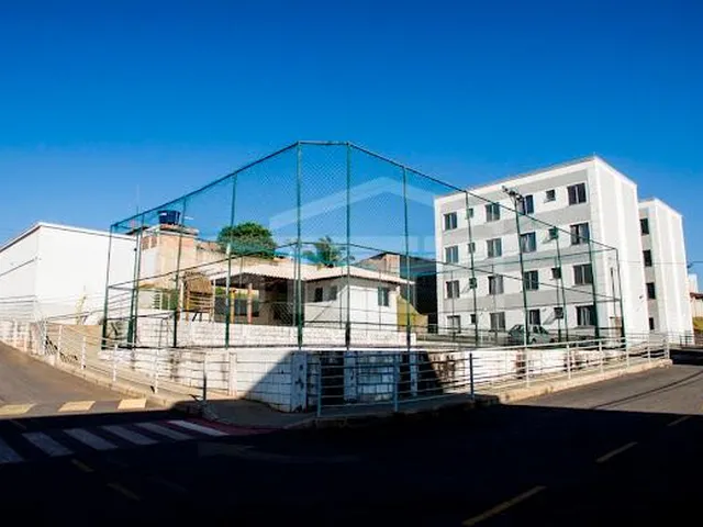 Imagem: Apartamento com 2 Dormitórios À Venda
