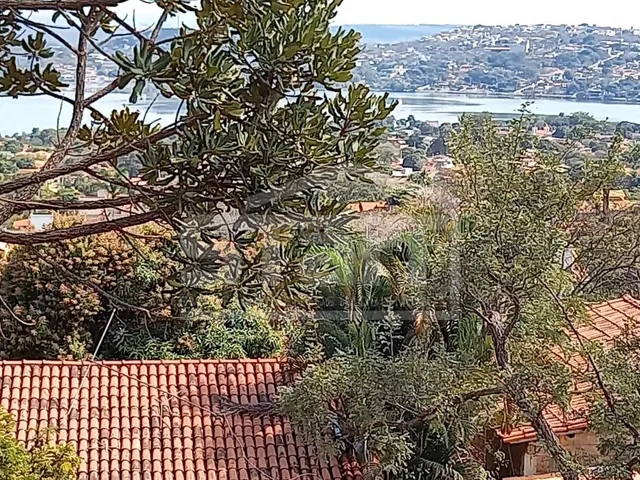 Imagem 2: Excelente Lote de 360Metros no Bairro Alto Jóa com Vista Definitiva para a Lagoa
