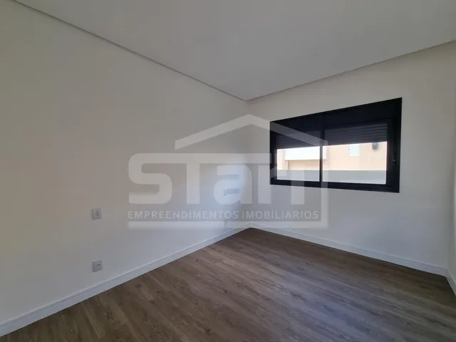 Imagem 9: Luxuosa Casa com Suítes e Área de Lazer em Lagoa santa Mg