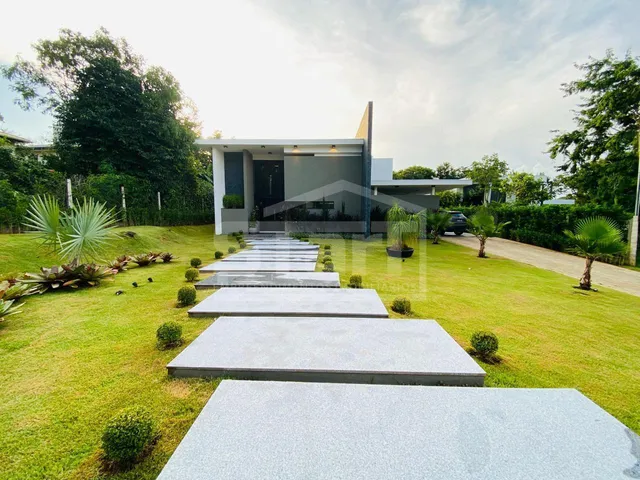 Imagem: Casa Mobiliada para Locação por R 35.000,00