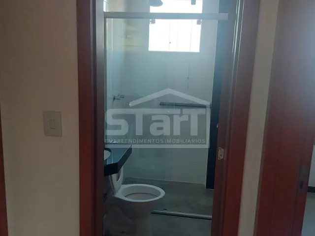 Imagem 7: Oportunidade Imperdível Apartamento no Bairro Lundceia por R 380.000