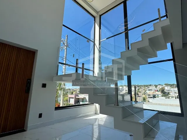 Imagem 2: Casa Luxuosa no Condomínio Gran Royalle - Conforto, Modernidade e Exclusividade