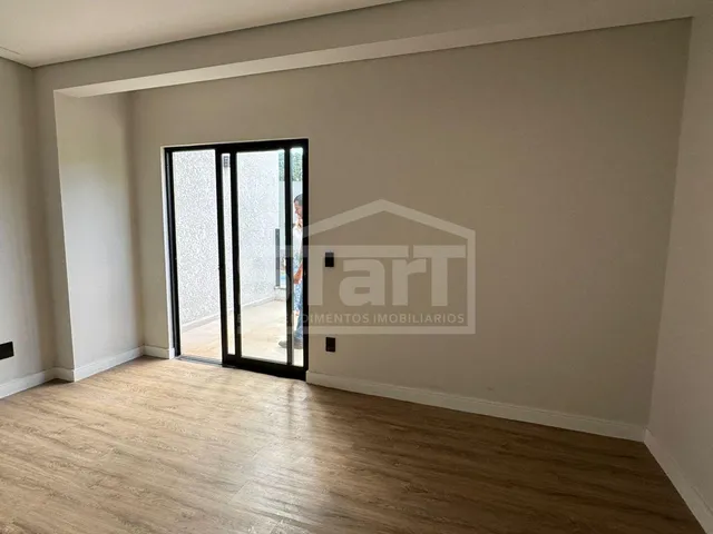 Imagem 7: Casa Luxuosa no Condomínio Gran Royalle - Conforto, Modernidade e Exclusividade